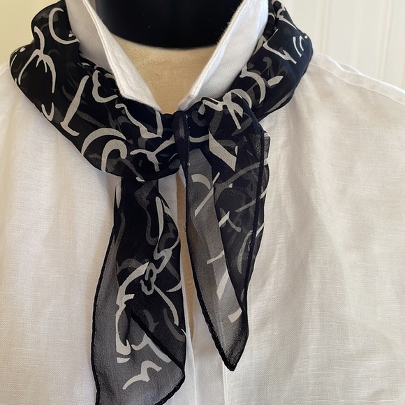 Talbots 100% Silk Scarf - Picture 4 of 4